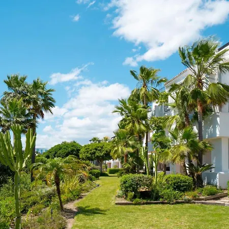 Amazing Views In Benahavis - Pool And Fitness Apartment